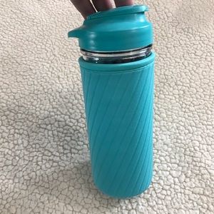 Masontops Mason Jar Hydration Set - Mason Jar - Insulator Sleeve 
16 Ounces